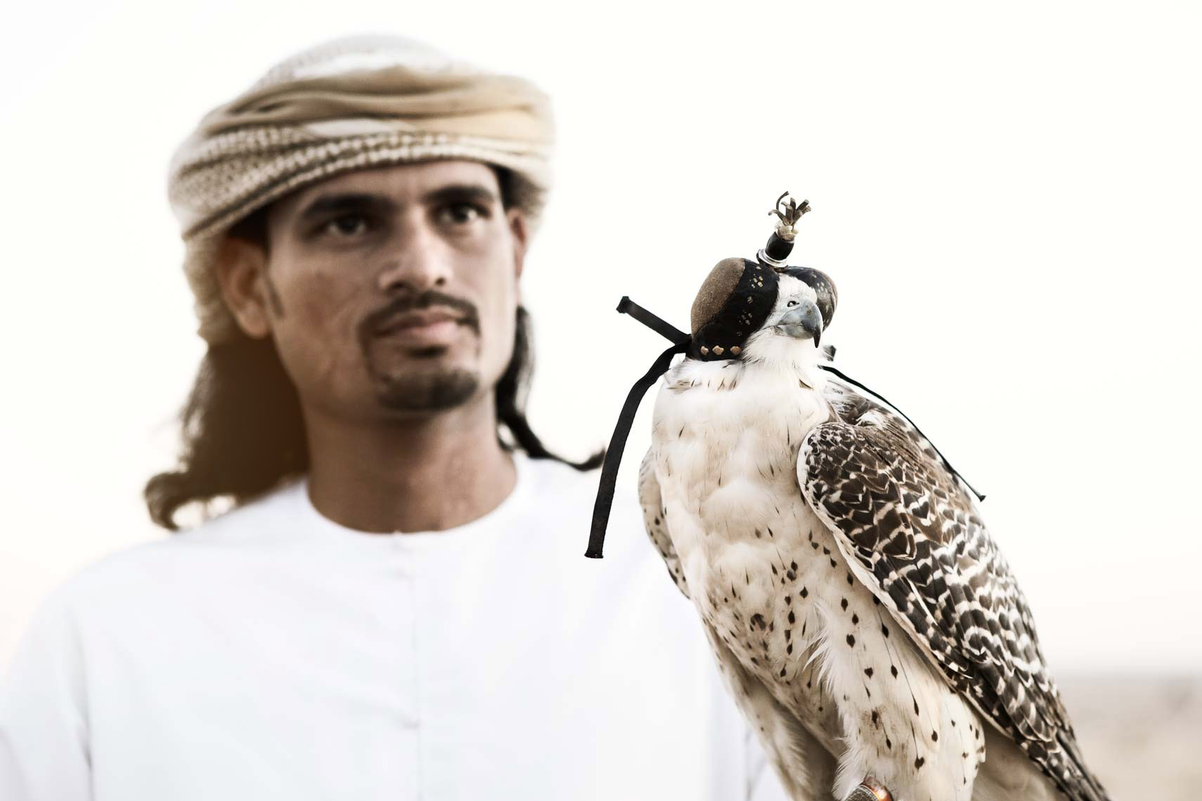 people_uae_abu_dhabi_01